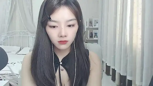 Jenny-Z online show from April 18, 1:53 am