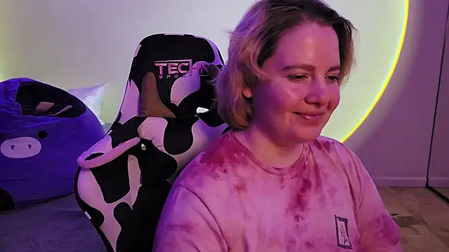 Snapshot of InternetFairy_XO chatting on January 17, 7:30 am InternetFairy XO online show from January 17, 7:30 am