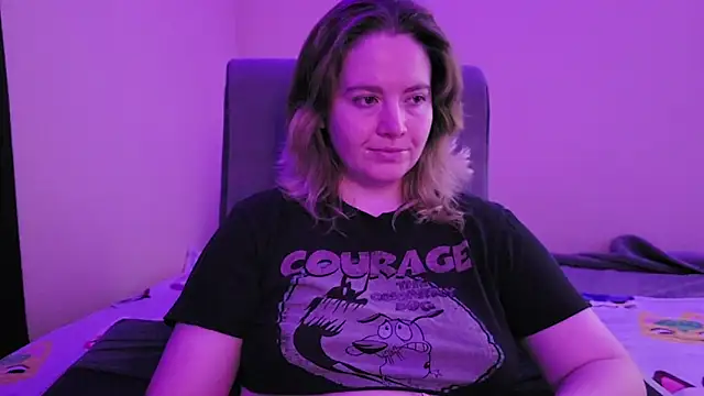 Snapshot of InternetFairy_XO chatting on October 25, 3:14 am InternetFairy XO online show from October 25, 3:14 am