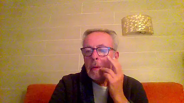 tuggy59 online show from January 9, 6:05 am