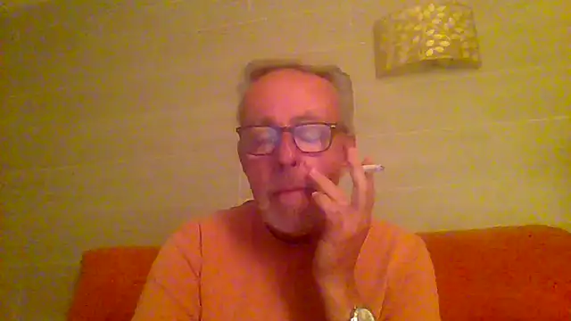 tuggy59 online show from April 8, 4:01 am