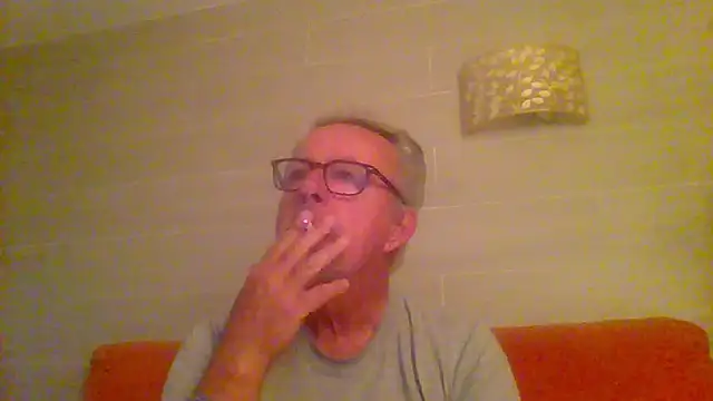 tuggy59 online show from April 12, 5:45 am