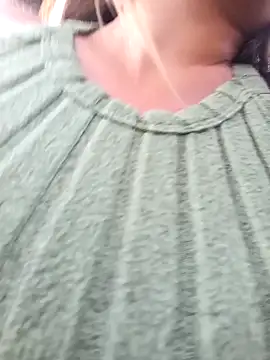 Snapshot of marena_saenz chatting on January 8, 10:06 pm marena saenz online show from January 8, 10:06 pm