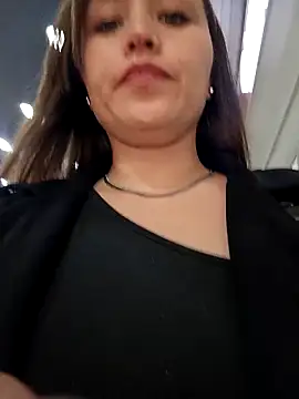 Snapshot of marena_saenz chatting on October 24, 5:42 pm marena saenz online show from October 24, 5:42 pm