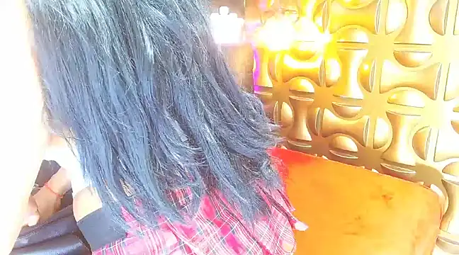 Snapshot of black_ambar chatting on January 19, 7:04 am black ambar online show from January 19, 7:04 am