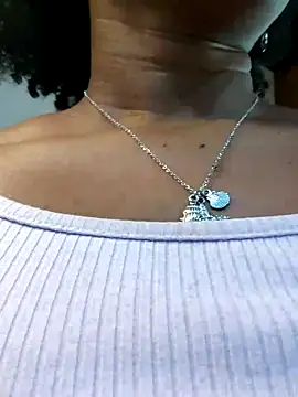 Jeniffer Jarvis online show from March 12, 7:17 pm