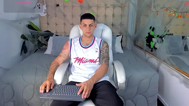 Alex cute77 online show from October 29, 11:45 am