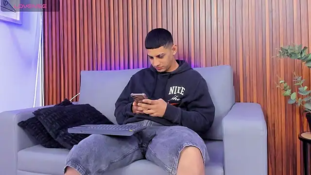 Alex cute77 online show from March 13, 12:12 pm