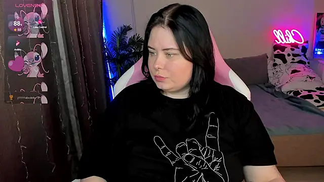 Akemi BBW online show from November 25, 4:40 pm