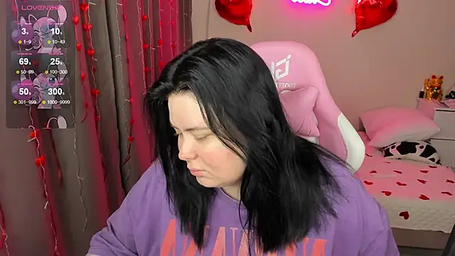 Akemi BBW online show from February 22, 5:19 am