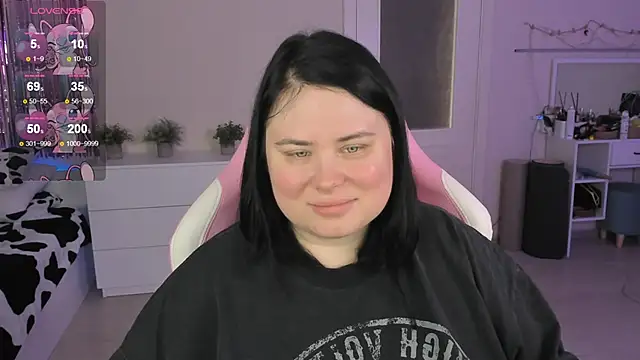 Akemi BBW online show from May 19, 8:31 am