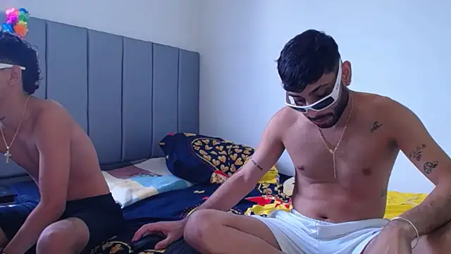 Evilboy555 online show from November 25, 4:29 pm