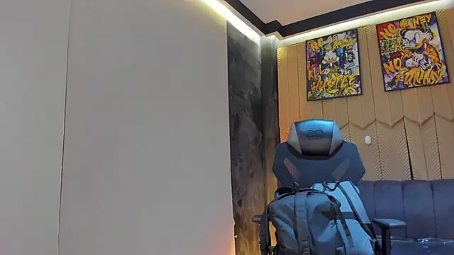 DereckCooperr online show from February 18, 10:17 pm