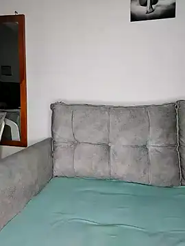 bebygirl143s online show from November 8, 9:46 pm