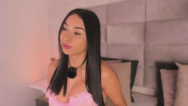 mia crawford online show from February 17, 12:01 pm