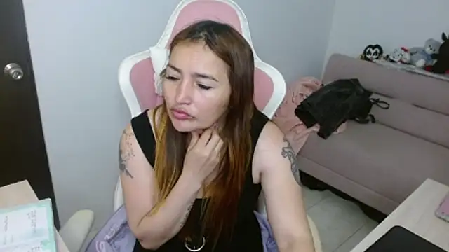 EVA GRAYS online show from February 23, 9:12 pm