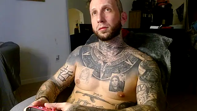 bobbybacala91 online show from September 29, 7:24 am