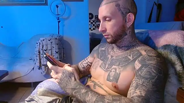 bobbybacala91 online show from October 29, 9:22 am