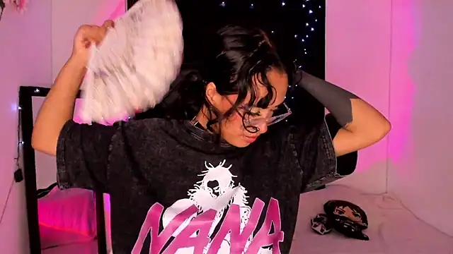 willow poisson online show from January 16, 11:16 pm