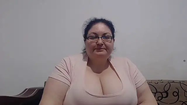 Nykyxo online show from April 14, 11:55 pm