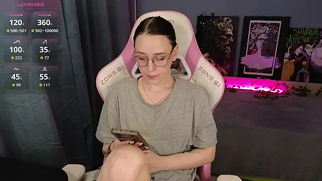 Sweet frosti online show from March 27, 3:23 am