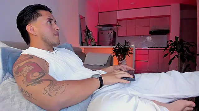 Chriskyle  online show from January 16, 2:26 am