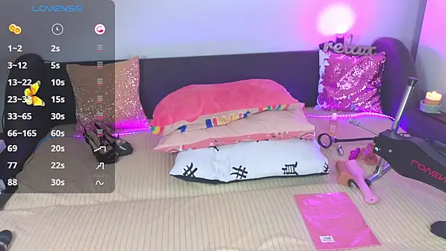 AlexaStoun online show from October 13, 1:55 pm