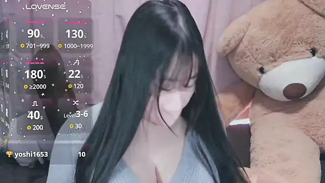 Snapshot of yuinyan3150 chatting on March 20, 3:23 am yuinyan3150 online show from March 20, 3:23 am