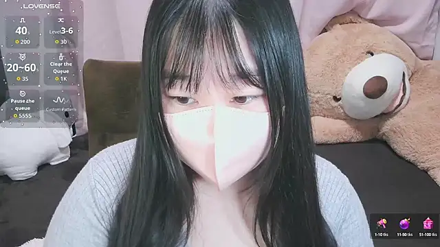 Snapshot of yuinyan3150 chatting on September 11, 12:11 am yuinyan3150 online show from September 11, 12:11 am