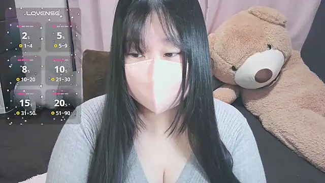 yuinyan3150 online show from April 14, 2:12 pm