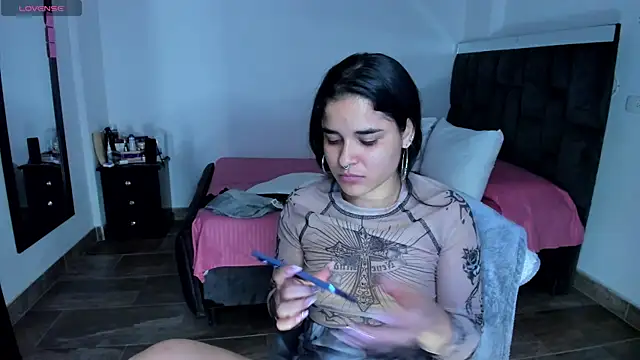 Snapshot of SweetMegan_1 chatting on March 23, 7:09 am SweetMegan 1 online show from March 23, 7:09 am