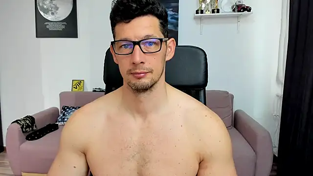 BrutusK08 online show from May 26, 5:03 am