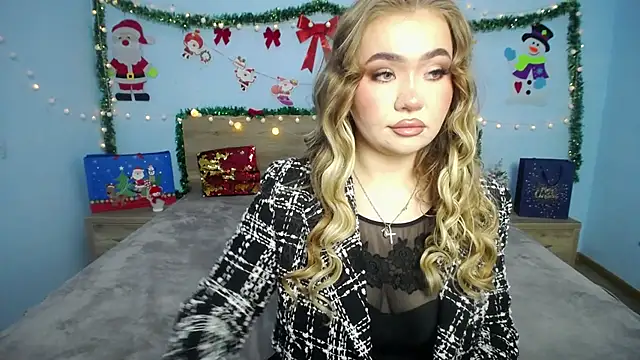 StacyYellig online show from December 30, 8:04 pm