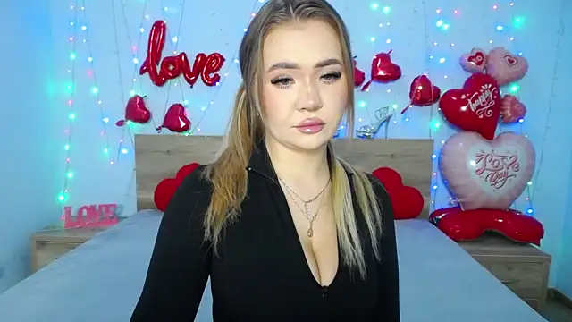 StacyYellig online show from February 18, 8:49 am