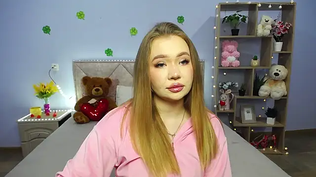 StacyYellig online show from March 15, 11:39 pm