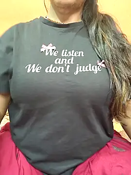 CUTE SOPHIA- online show from March 1, 7:49 pm