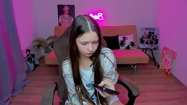 HelloRoxy online show from October 26, 6:14 pm