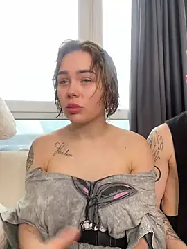 GroteskJane online show from February 15, 12:36 pm