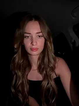 Snapshot of EvieEvans chatting on September 16, 8:32 pm EvieEvans online show from September 16, 8:32 pm