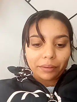 Snapshot of stefanie010 chatting on December 7, 7:32 pm stefanie010 online show from December 7, 7:32 pm