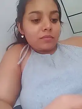 Snapshot of stefanie010 chatting on December 27, 6:53 pm stefanie010 online show from December 27, 6:53 pm