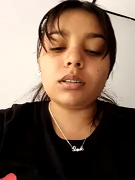 Snapshot of stefanie010 chatting on December 29, 3:46 pm stefanie010 online show from December 29, 3:46 pm