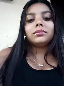 Snapshot of stefanie010 chatting on January 18, 11:11 pm stefanie010 online show from January 18, 11:11 pm