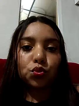 stefanie010 online show from April 25, 10:07 pm