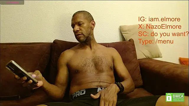 Snapshot of elmorenazost chatting on January 7, 5:12 am elmorenazost online show from January 7, 5:12 am