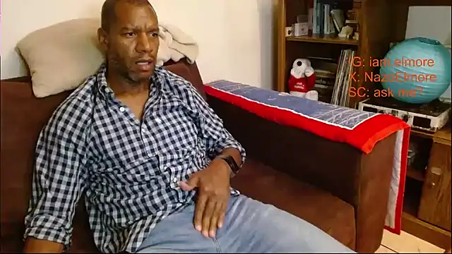 Snapshot of elmorenazost chatting on November 22, 4:55 am elmorenazost online show from November 22, 4:55 am