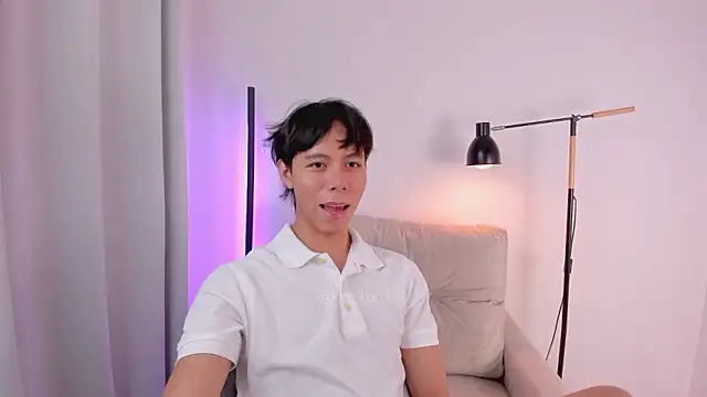 Snapshot of kim_lian21 chatting on February 19, 12:12 pm kim lian21 online show from February 19, 12:12 pm