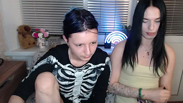 Snapshot of sky9669 chatting on September 24, 4:10 pm sky9669 online show from September 24, 4:10 pm