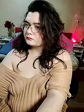 Snapshot of DenisHailey chatting on January 3, 5:20 pm DenisHailey online show from January 3, 5:20 pm