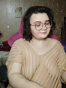 DenisHailey online show from March 25, 7:20 pm